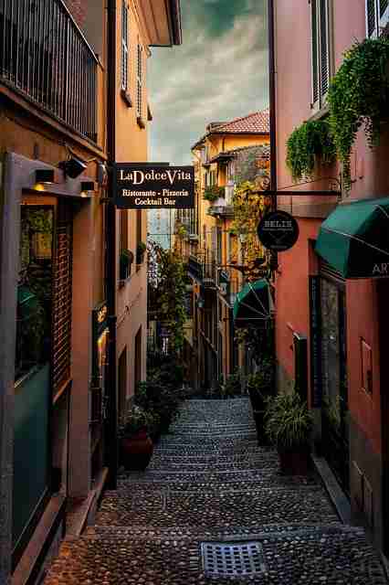 锋利演绎!鉴黄师免费观看边界探测(视角升级),鉴黄师是干嘛的知乎